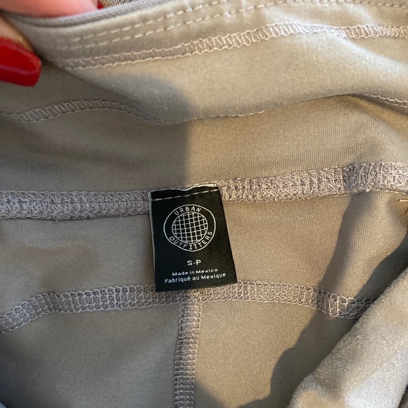 URBAN OUTFITTERS Gray Bike Biker Compression Shorts Long Line S Small Gray/Taupe - Picture 5 of 8